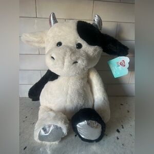 Super Cute Hug Me Cow Play Right New with tags Large Stuffed Animal